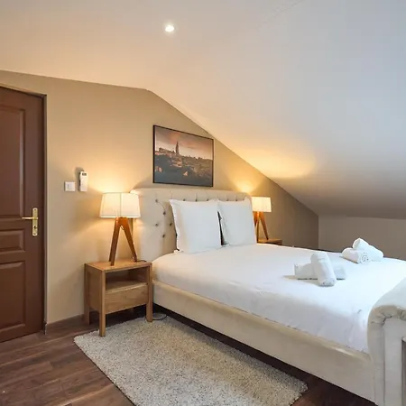 De La Cadene Apartment Saint-Emilion